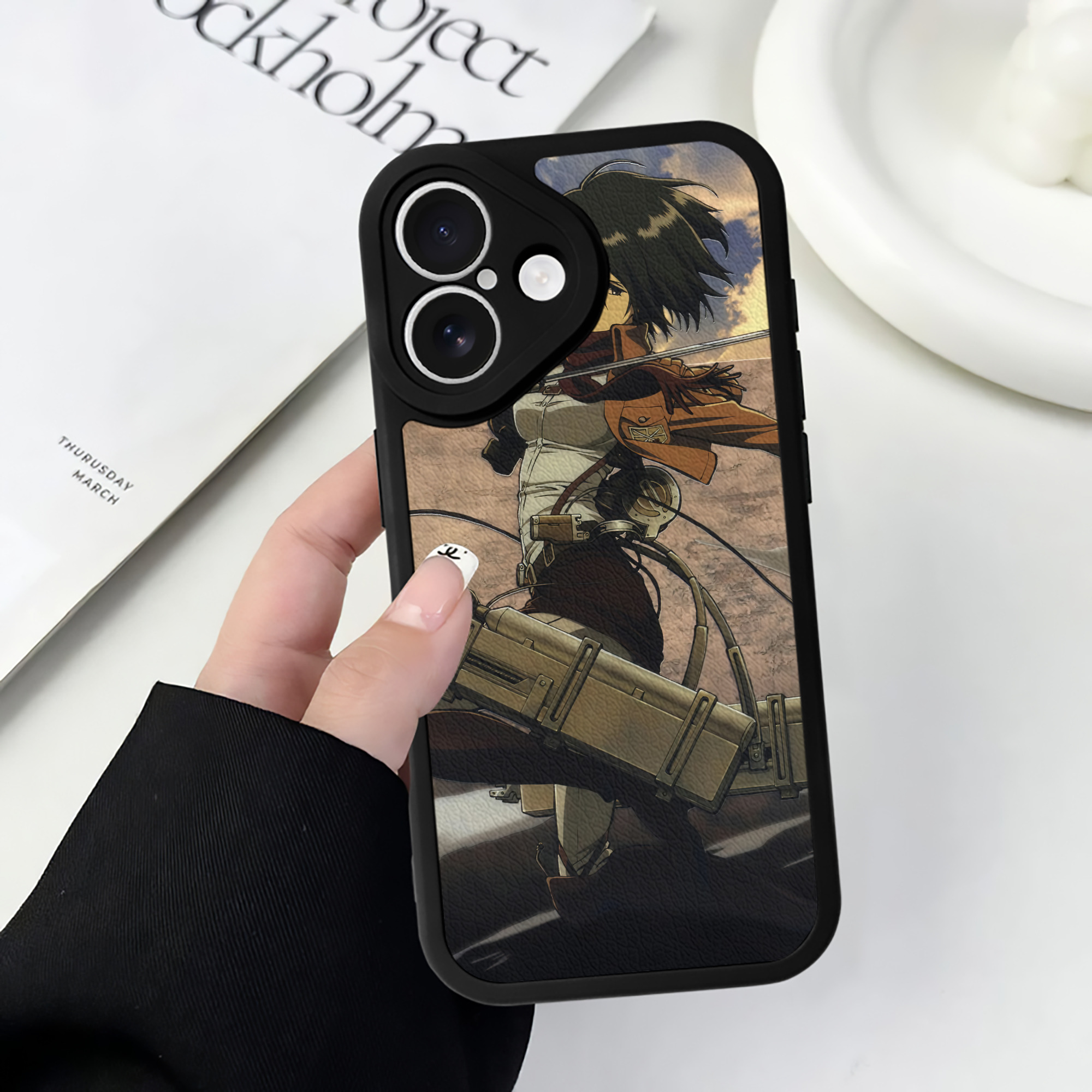 （画像用） 進撃の巨人 Attack on Titan 【iPhone 16シリーズ対応】シリコンスマホケース（レザー調） 材質：シリコン